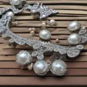 如何判断一个珍珠吊兰是否有坏掉的珠子？我们可以通过观察哪些特征来确定这一点？